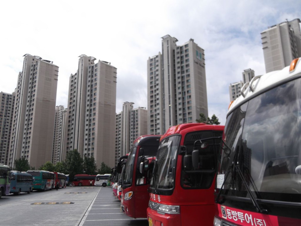 Parking our busses at Lotte World