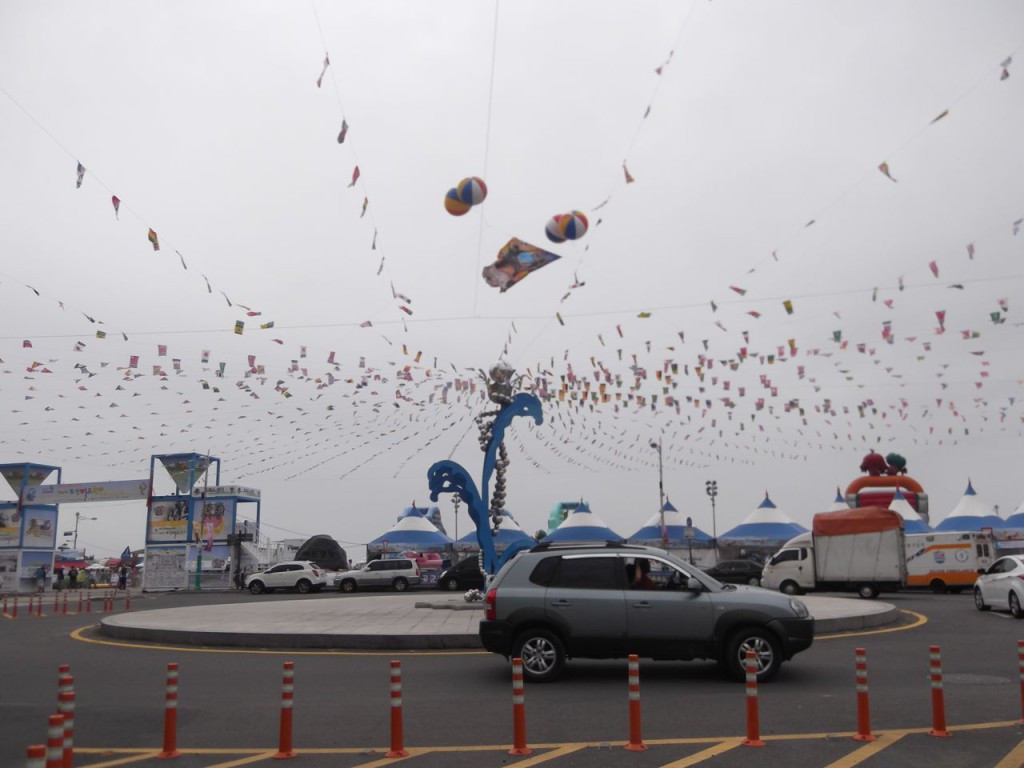 Arrival to the festival