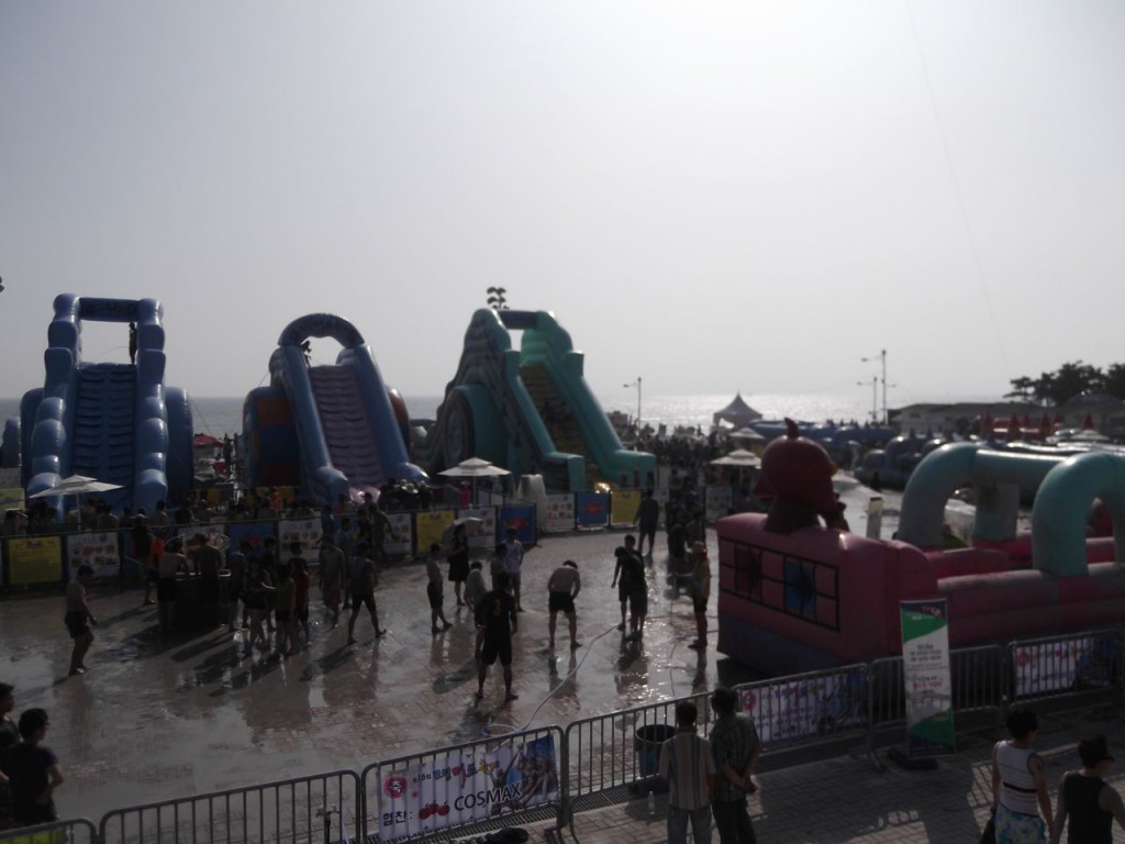 another view of the festival
